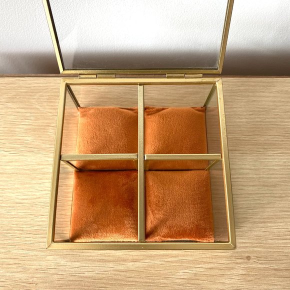 Glass Jewellery Box Gold - Picture 2 of 4